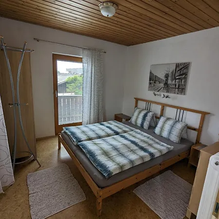 Gaestehaus Kleisner Apartamento